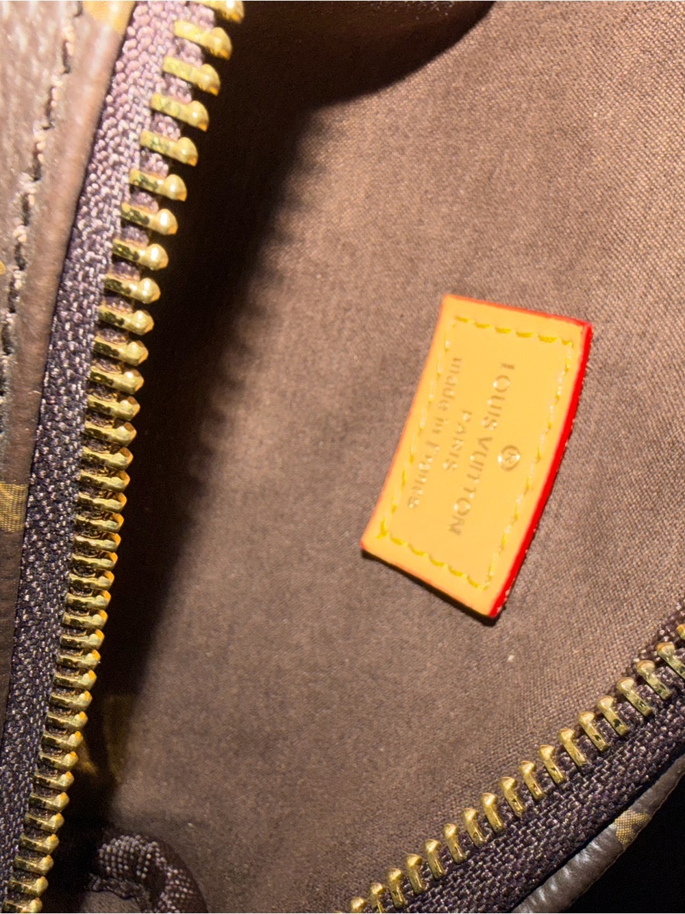 Louis Vuitton Brown Monogram Crossbody with Gold Chain and Red-Edged Strap - Picture 2 of 5
